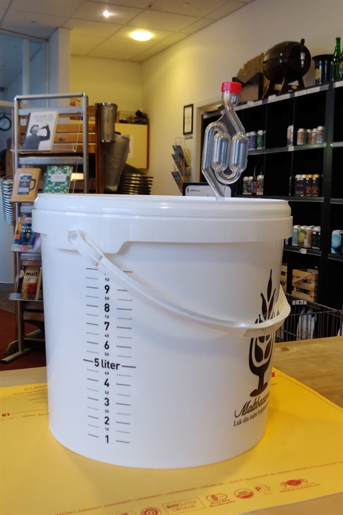 Gærspand m. gærlås og liter inddeling - 12,5 Liter